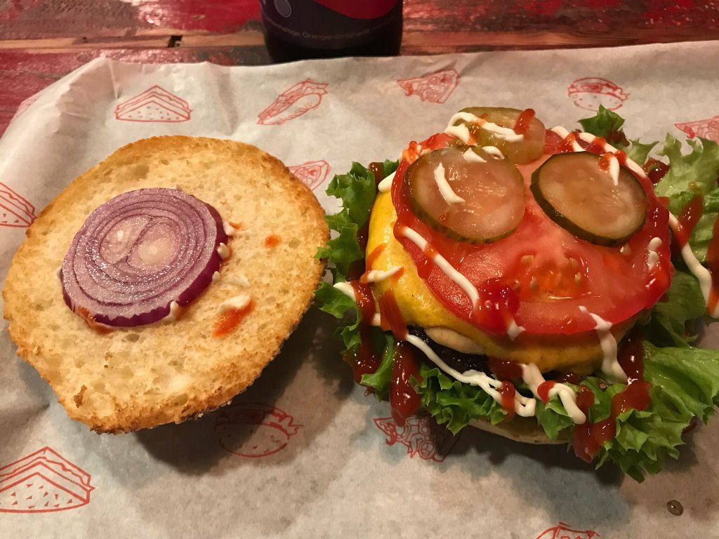 No.70 Finest Burger & Salads